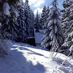Holiday Kuca Ulaga Vikendica